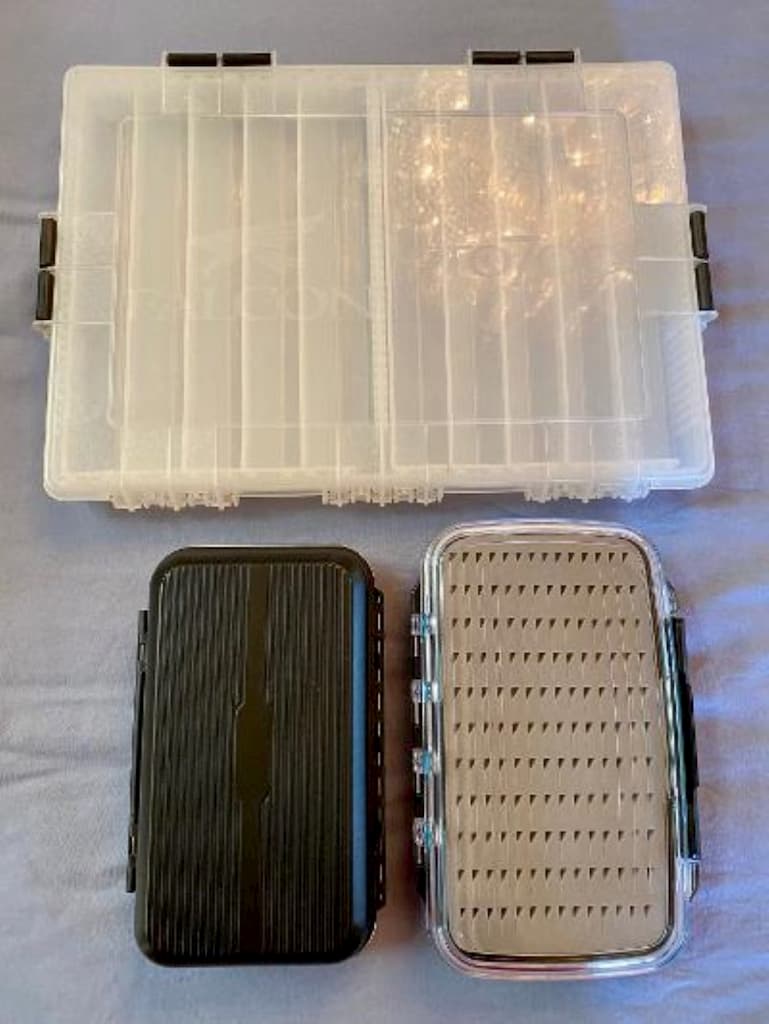 The large FTO case holds even the largest of crankbaits and lures.