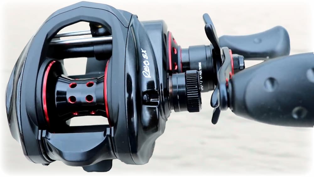The Revo SX reel up close