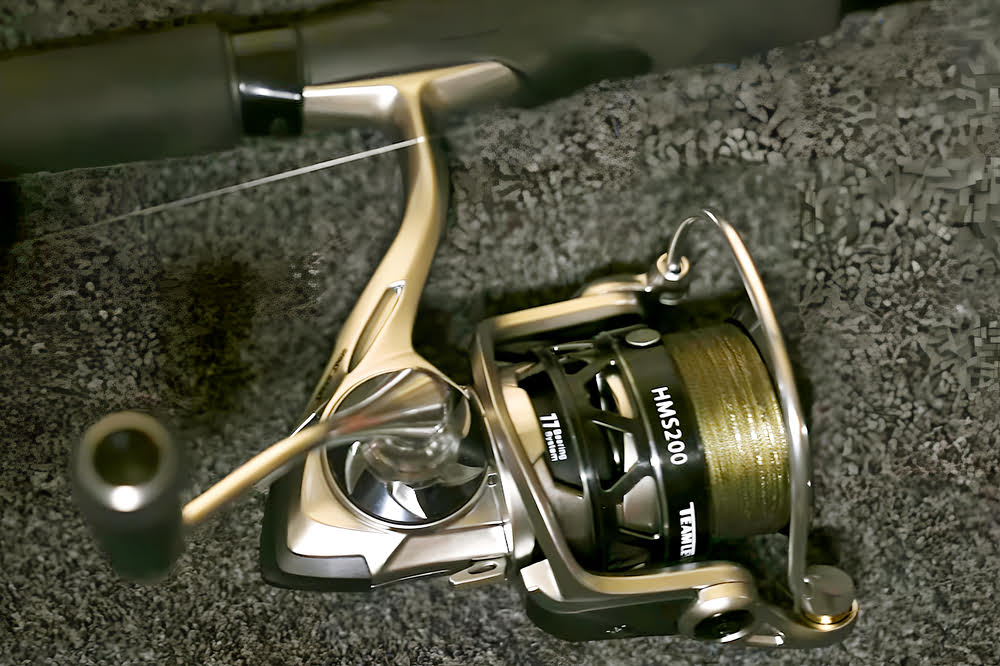 Durable and reliable Leews HyperMag Spinning Reel.